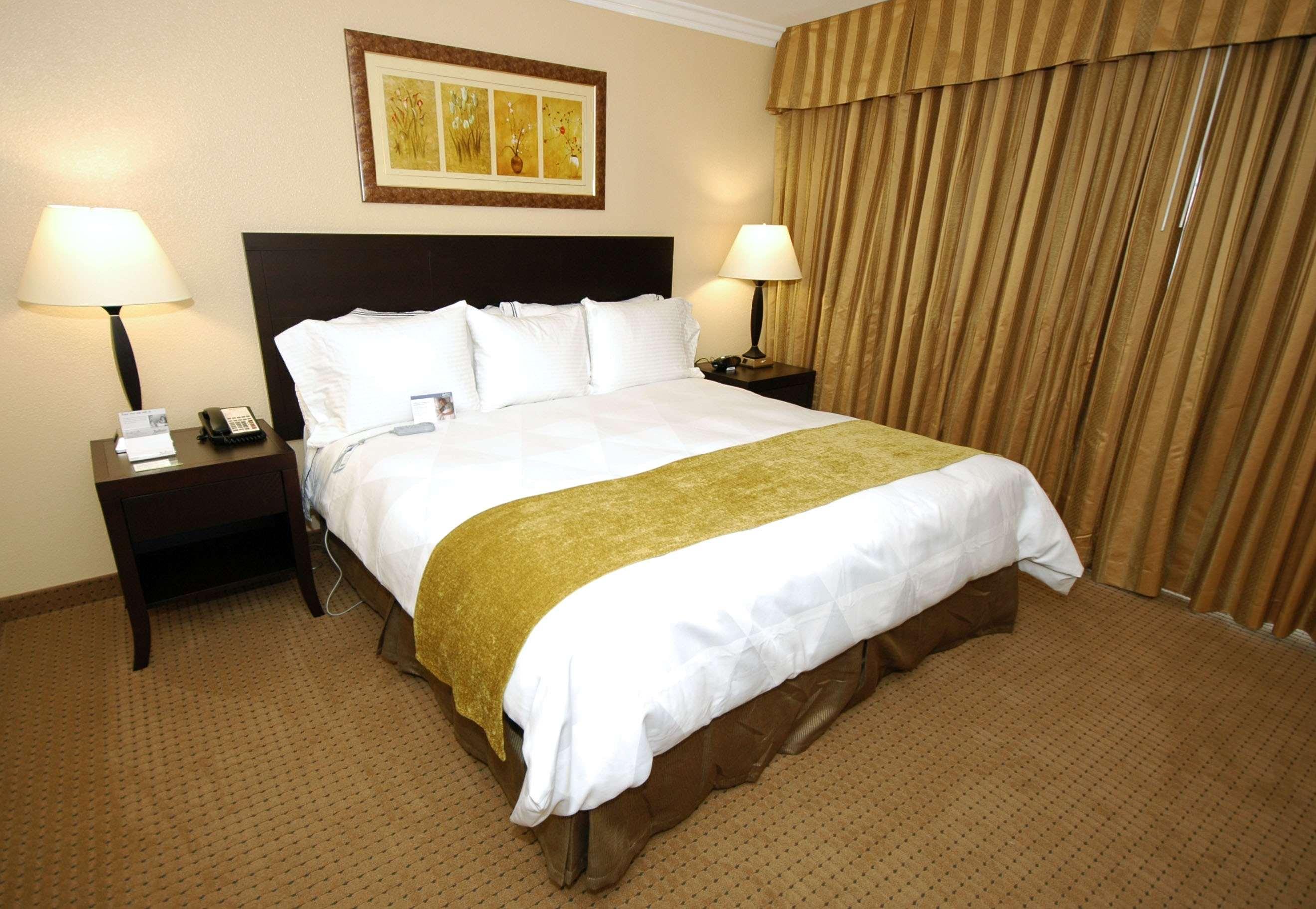 Buena Park Grand Hotel & Suites Exterior foto